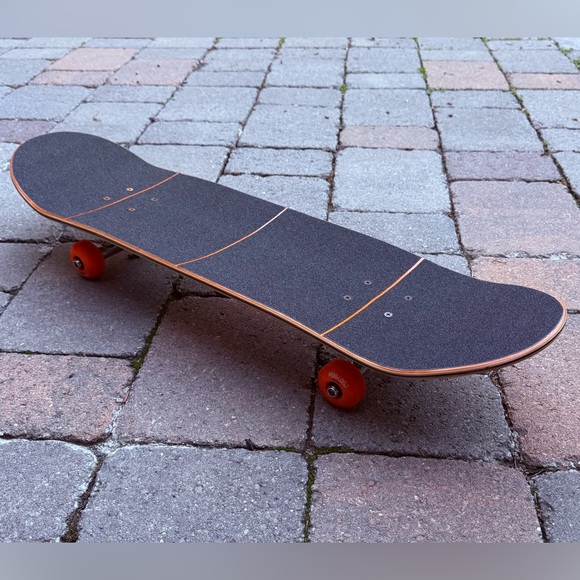 Saucy Lama Complete Custom Skateboard (NEW) 8.0” Stage 11 Independent 139 Trucks - Picture 11 of 11